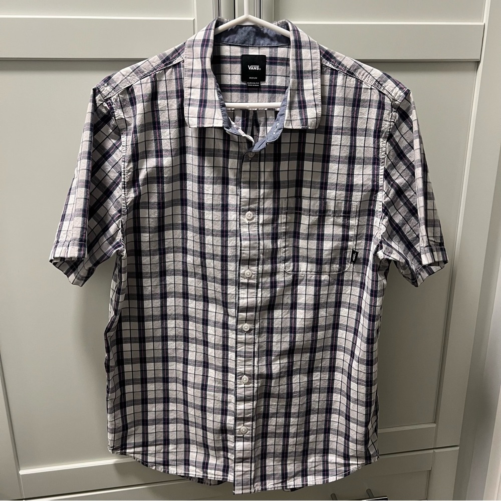 VANS Casual Short Sleeved Button Down Up Plaid Shirt | 100% Cotton |Size Medium